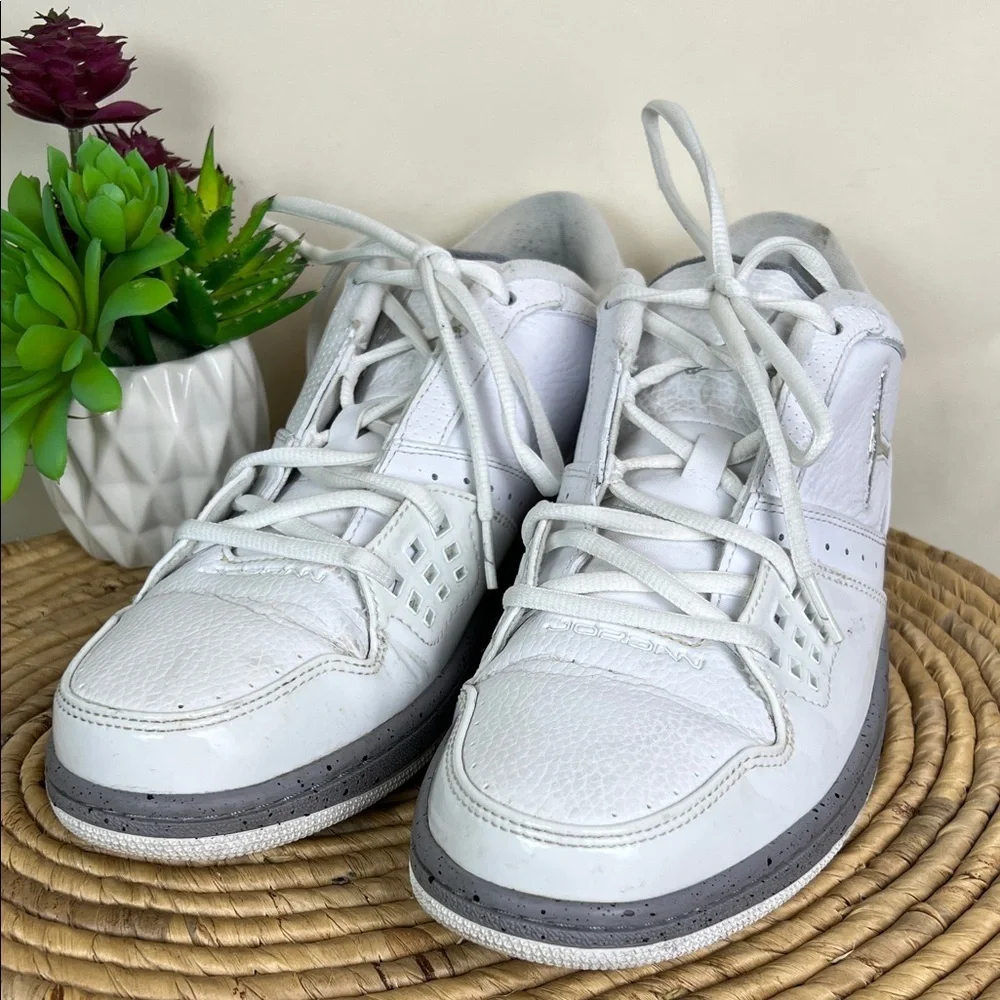 Jordan 1 Flight Low White and Gray Sneakers 11